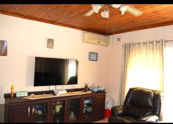 4 Bedroom Property for Sale in Duffs Road KwaZulu-Natal