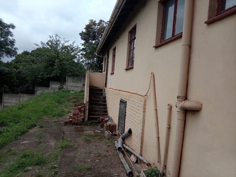 4 Bedroom Property for Sale in Duffs Road KwaZulu-Natal