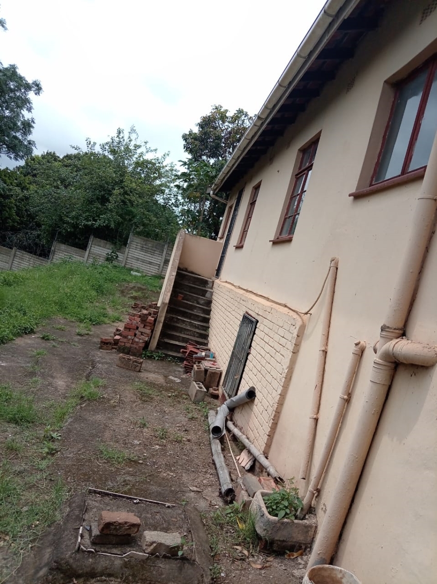 4 Bedroom Property for Sale in Duffs Road KwaZulu-Natal