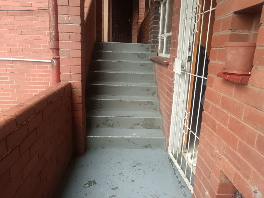 To Let 2 Bedroom Property for Rent in Umbilo KwaZulu-Natal