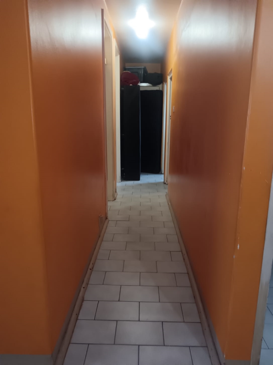 To Let 2 Bedroom Property for Rent in Umbilo KwaZulu-Natal