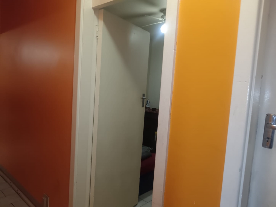 To Let 2 Bedroom Property for Rent in Umbilo KwaZulu-Natal