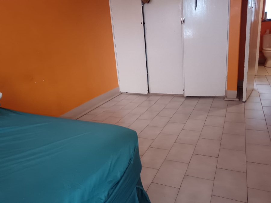 To Let 2 Bedroom Property for Rent in Umbilo KwaZulu-Natal