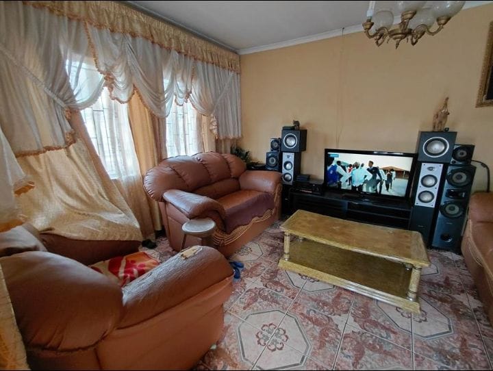 3 Bedroom Property for Sale in Duffs Road KwaZulu-Natal