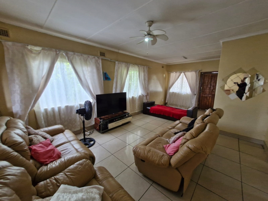 3 Bedroom Property for Sale in Bellair KwaZulu-Natal