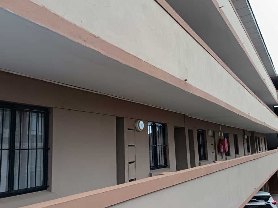 2 Bedroom Property for Sale in Essenwood KwaZulu-Natal