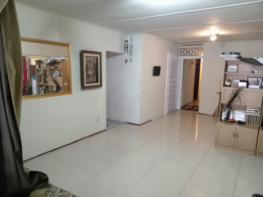 4 Bedroom Property for Sale in Hillary KwaZulu-Natal