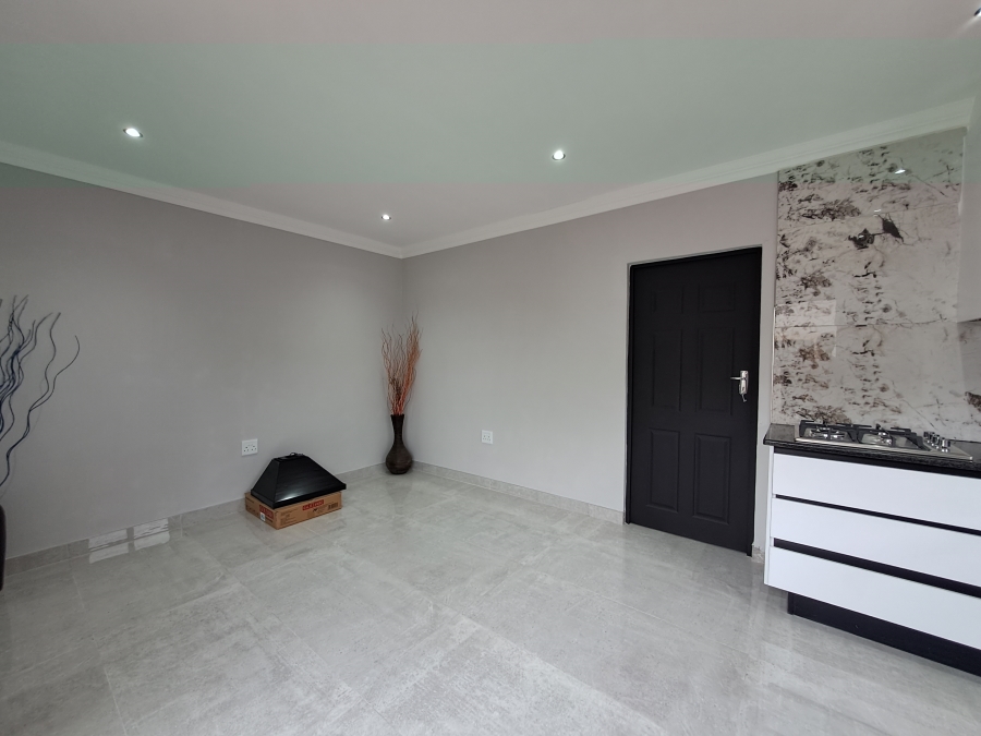 1 Bedroom Property for Sale in Pinelands KwaZulu-Natal