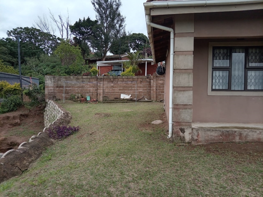 2 Bedroom Property for Sale in Ntuzuma KwaZulu-Natal