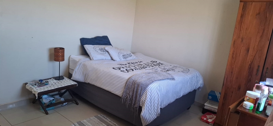 2 Bedroom Property for Sale in Ntuzuma KwaZulu-Natal