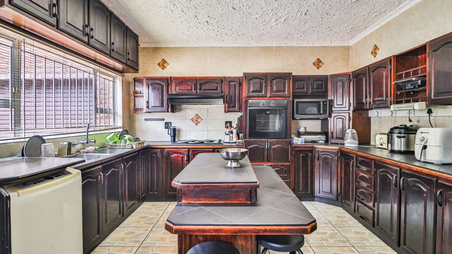 4 Bedroom Property for Sale in Boughton KwaZulu-Natal