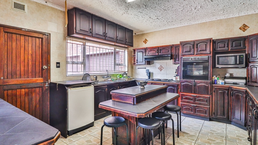 4 Bedroom Property for Sale in Boughton KwaZulu-Natal