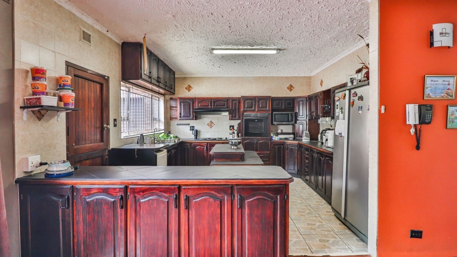 4 Bedroom Property for Sale in Boughton KwaZulu-Natal