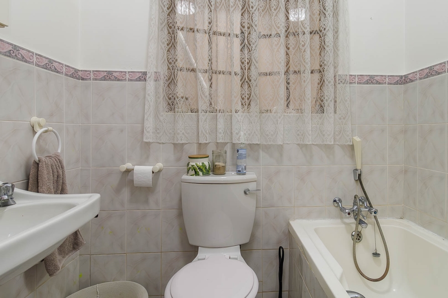 5 Bedroom Property for Sale in Westville Central KwaZulu-Natal