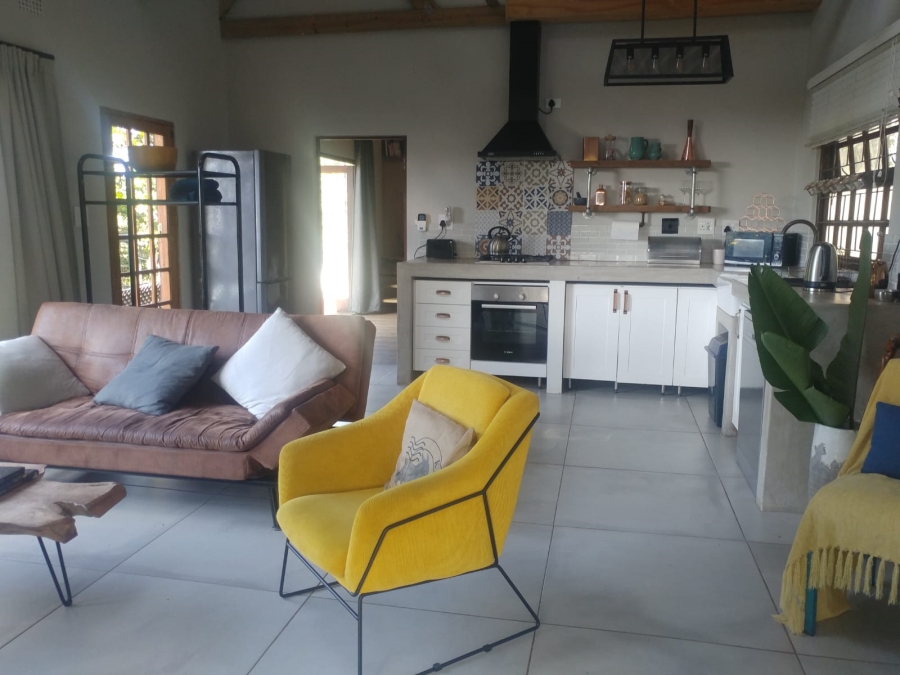 To Let 2 Bedroom Property for Rent in Crestholme KwaZulu-Natal