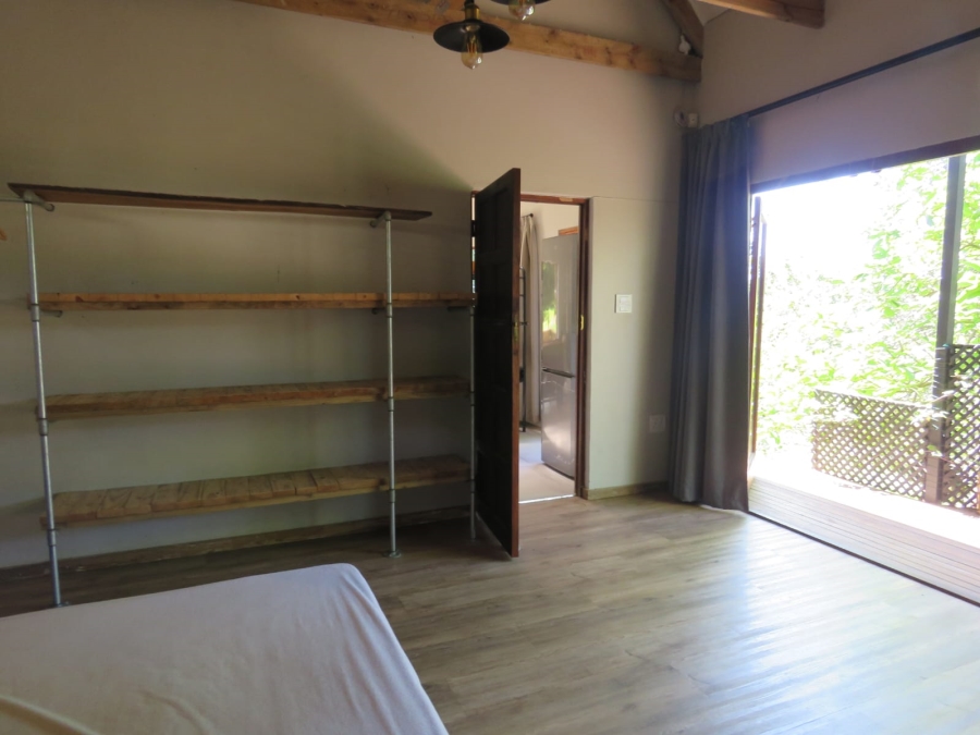 To Let 2 Bedroom Property for Rent in Crestholme KwaZulu-Natal