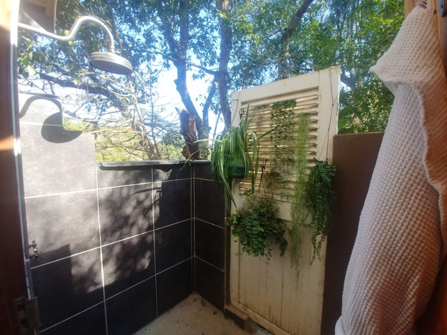 To Let 2 Bedroom Property for Rent in Crestholme KwaZulu-Natal