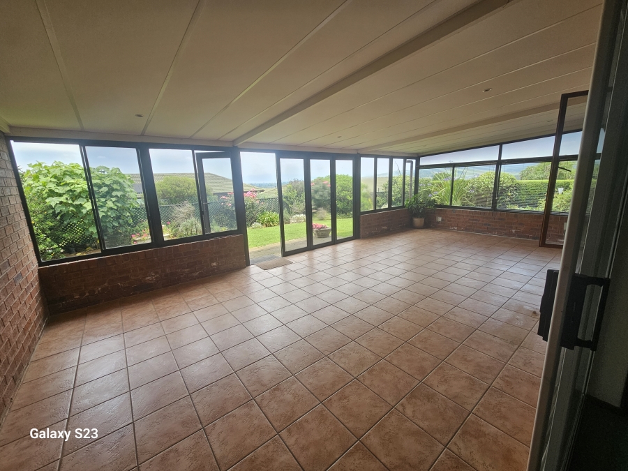 3 Bedroom Property for Sale in Amber Ridge KwaZulu-Natal