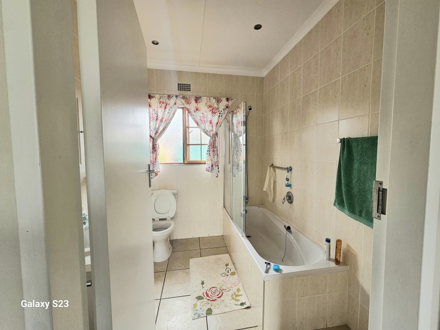 3 Bedroom Property for Sale in Amber Ridge KwaZulu-Natal