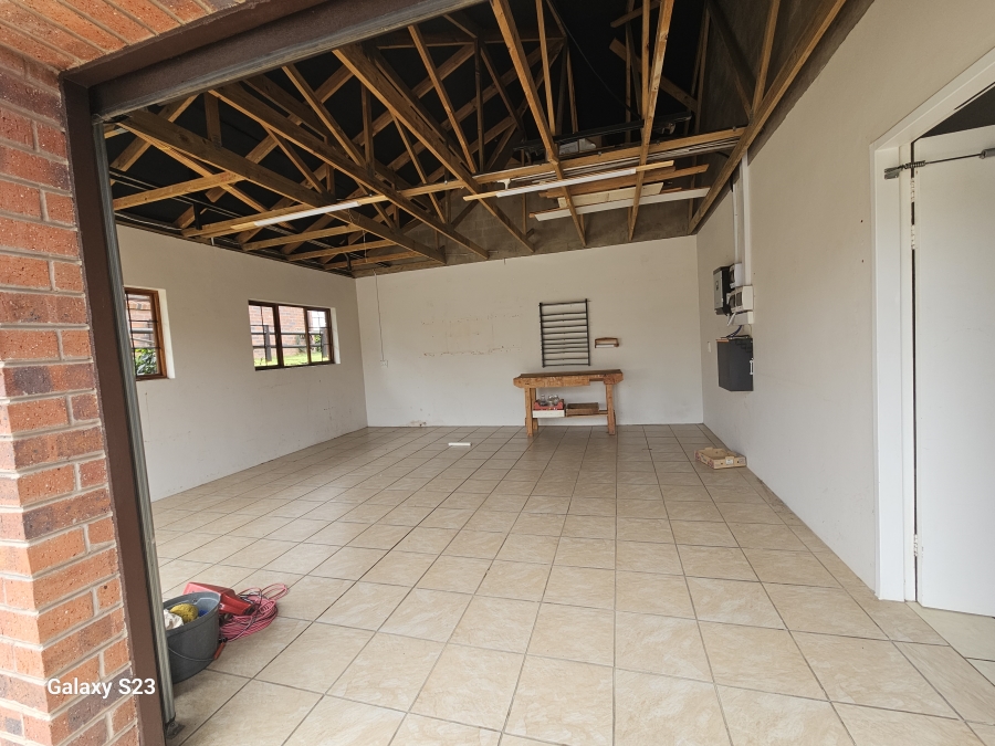 3 Bedroom Property for Sale in Amber Ridge KwaZulu-Natal