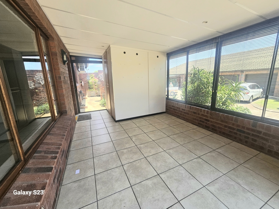 3 Bedroom Property for Sale in Amber Ridge KwaZulu-Natal