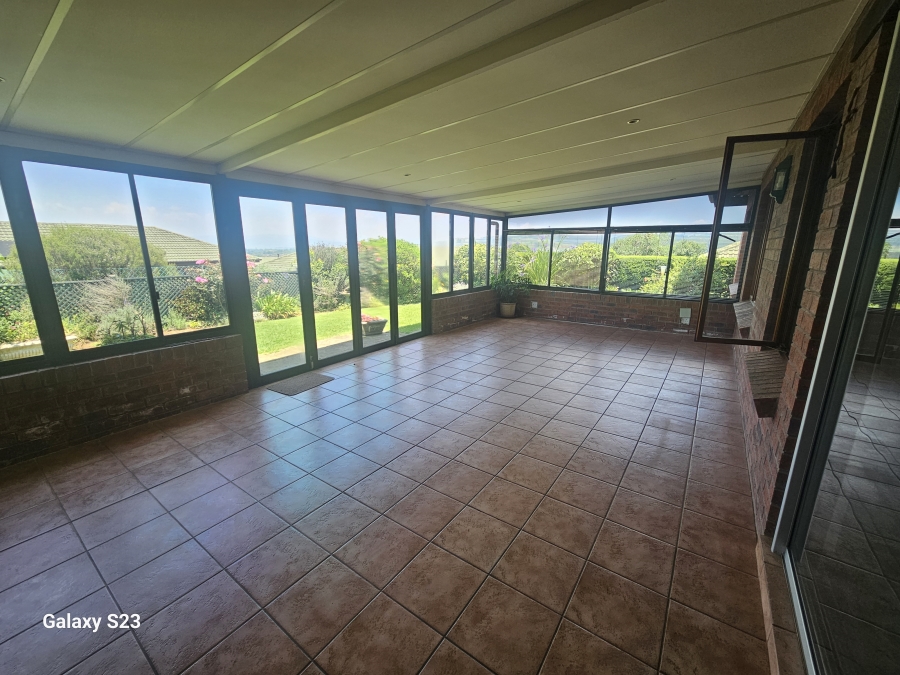 3 Bedroom Property for Sale in Amber Ridge KwaZulu-Natal