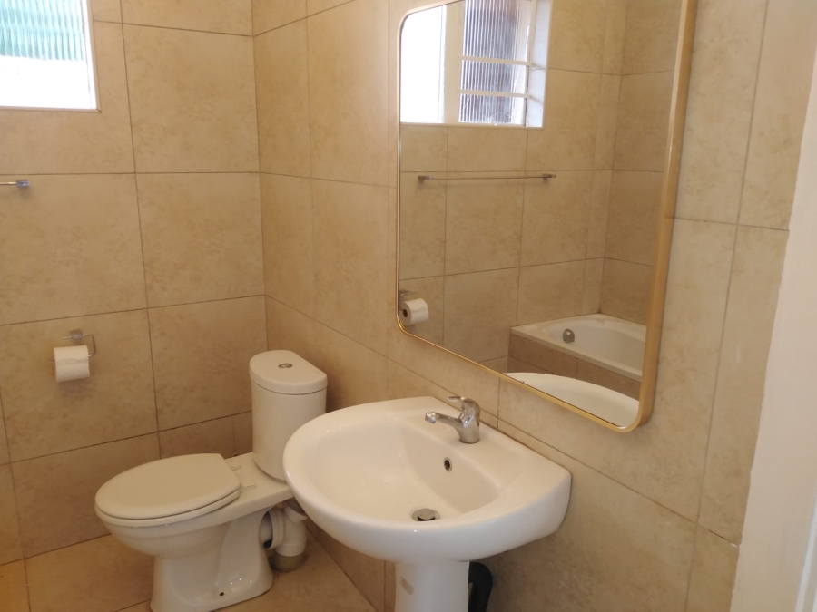 1 Bedroom Property for Sale in Glenwood KwaZulu-Natal
