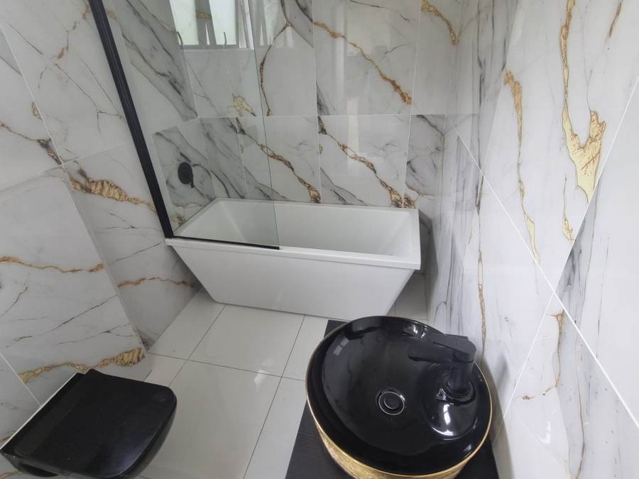 To Let 2 Bedroom Property for Rent in Gillitts KwaZulu-Natal