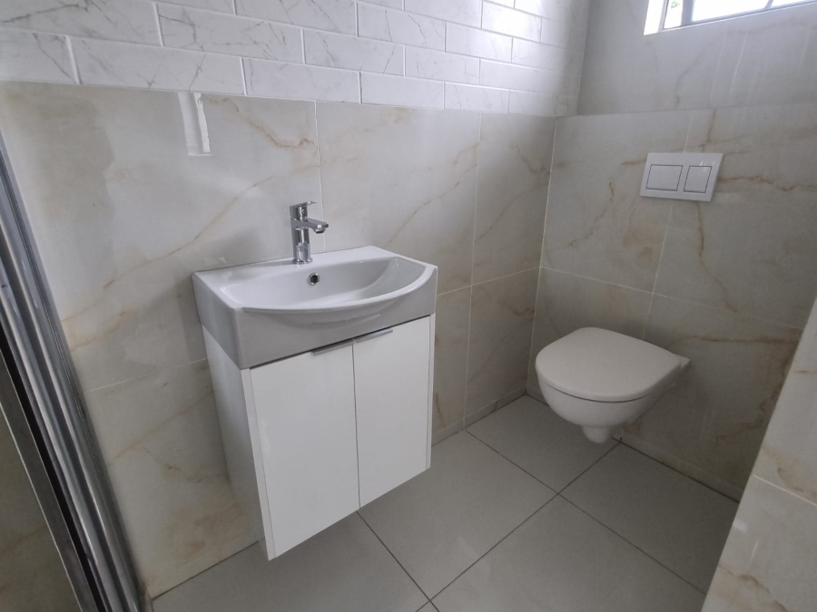 To Let 2 Bedroom Property for Rent in Gillitts KwaZulu-Natal