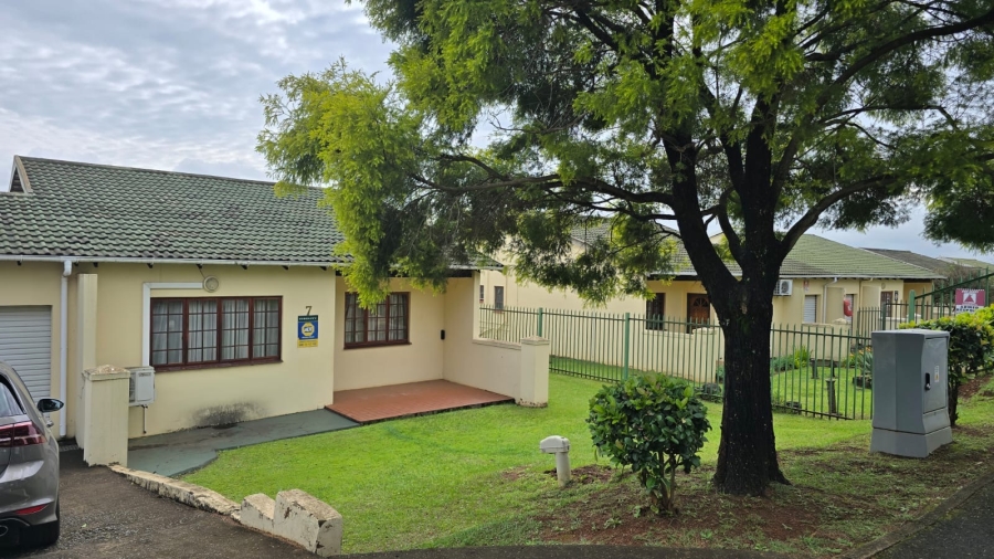 To Let 3 Bedroom Property for Rent in Signal Hill KwaZulu-Natal