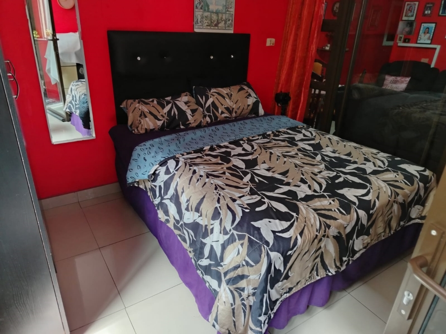 2 Bedroom Property for Sale in Durban Central KwaZulu-Natal