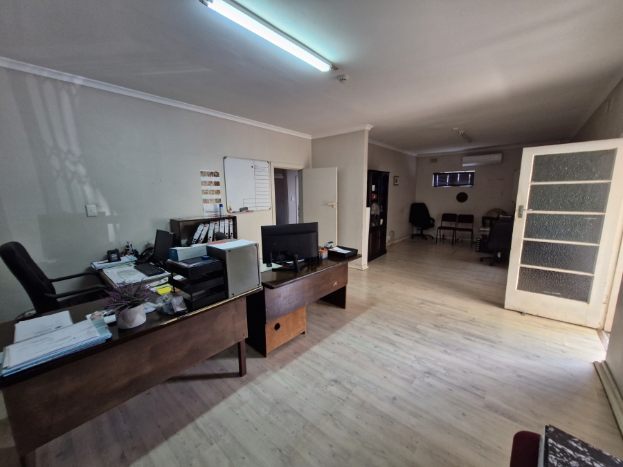 To Let 3 Bedroom Property for Rent in Montclair KwaZulu-Natal