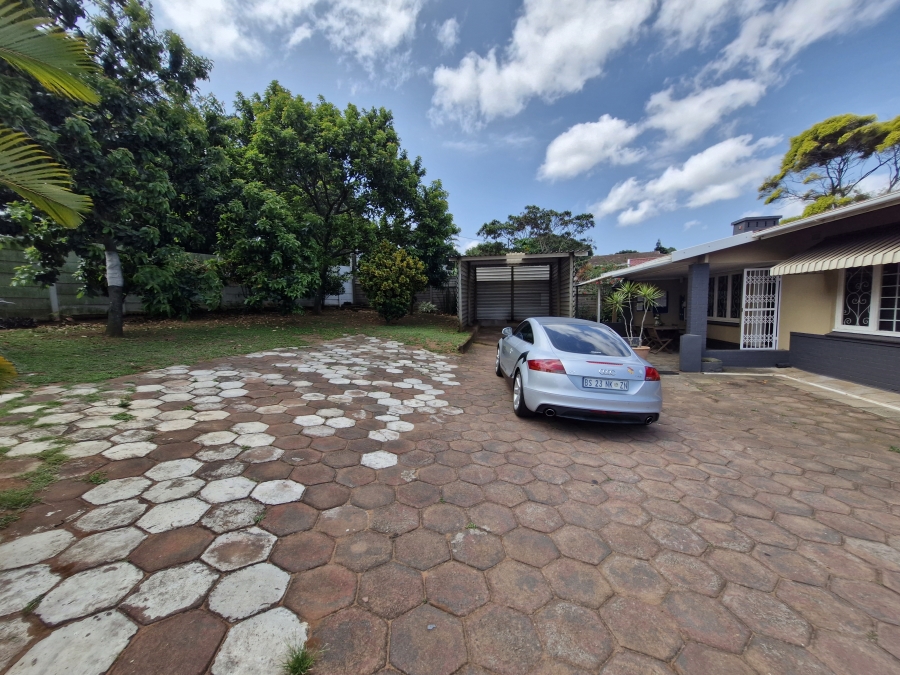 To Let 3 Bedroom Property for Rent in Montclair KwaZulu-Natal