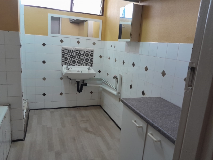 To Let 2 Bedroom Property for Rent in Amanzimtoti KwaZulu-Natal