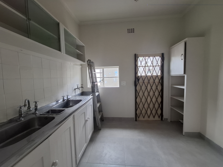 To Let 1 Bedroom Property for Rent in Manors KwaZulu-Natal