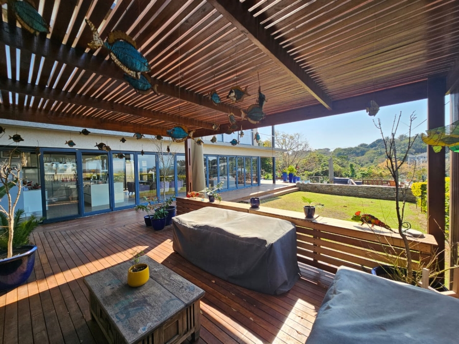 5 Bedroom Property for Sale in Salt Rock KwaZulu-Natal