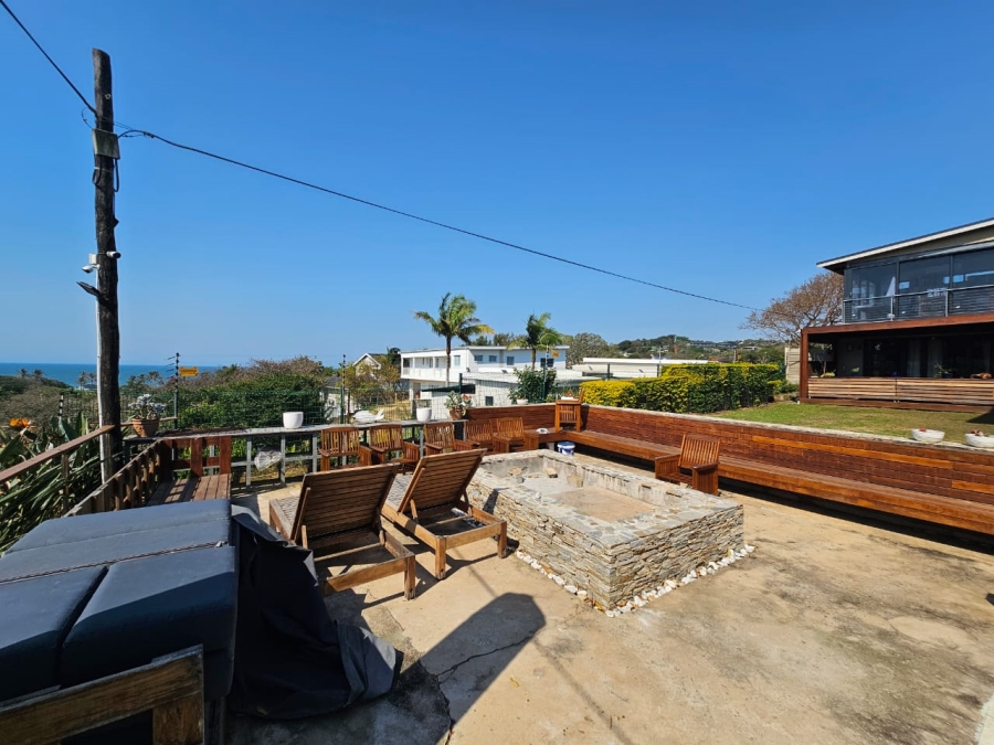 5 Bedroom Property for Sale in Salt Rock KwaZulu-Natal