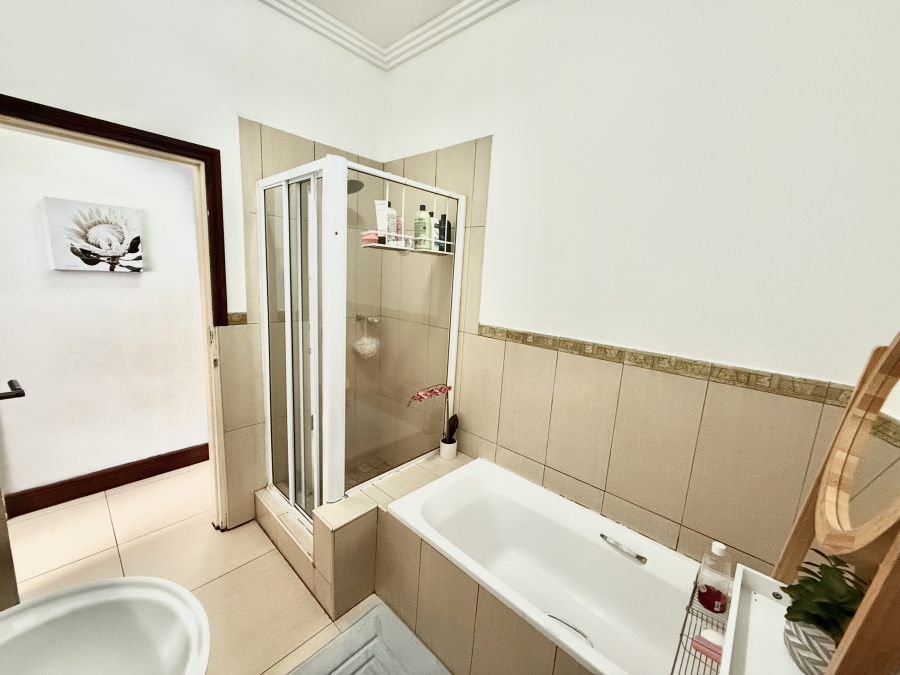 2 Bedroom Property for Sale in Umhlanga Ridge KwaZulu-Natal