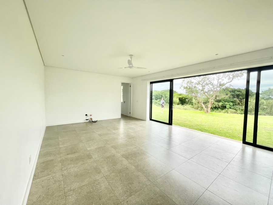 To Let 3 Bedroom Property for Rent in Sheffield Beach KwaZulu-Natal