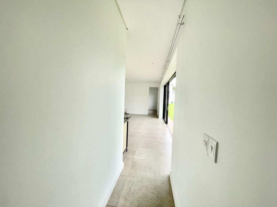 To Let 3 Bedroom Property for Rent in Sheffield Beach KwaZulu-Natal