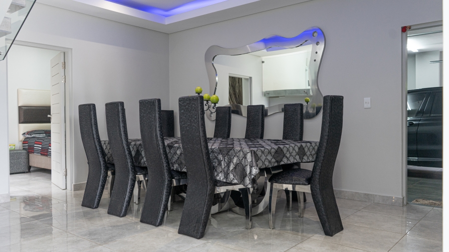 4 Bedroom Property for Sale in Seaward Estate KwaZulu-Natal