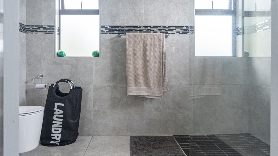 4 Bedroom Property for Sale in Seaward Estate KwaZulu-Natal