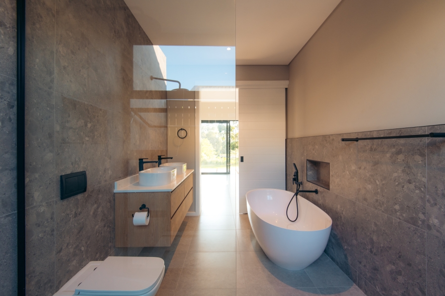 4 Bedroom Property for Sale in Elaleni Coastal Forest Estate KwaZulu-Natal