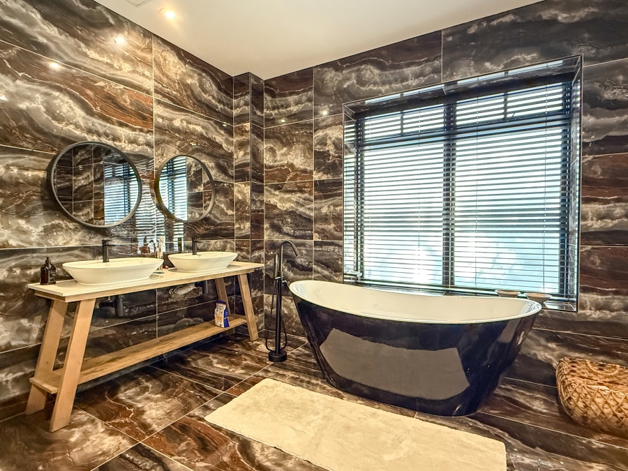 5 Bedroom Property for Sale in Zimbali Coastal Resort Estate KwaZulu-Natal