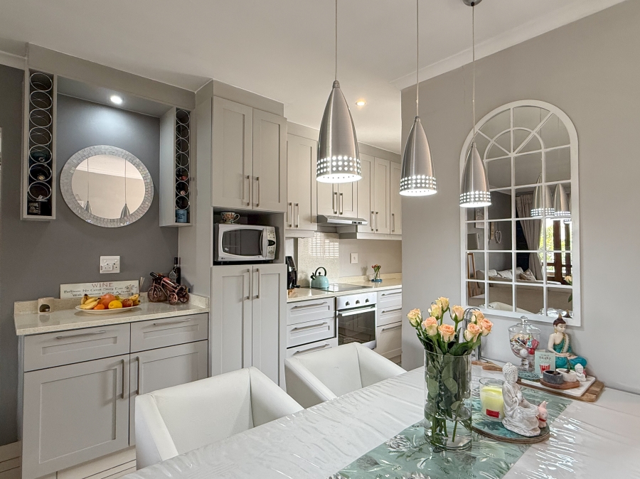 3 Bedroom Property for Sale in Ballito Central KwaZulu-Natal