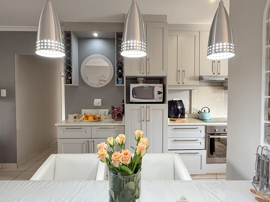 3 Bedroom Property for Sale in Ballito Central KwaZulu-Natal