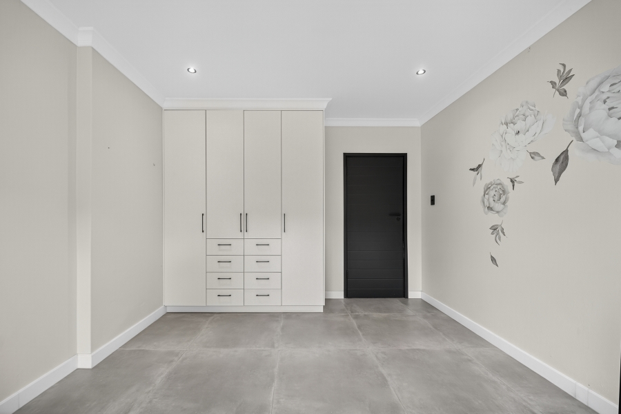 4 Bedroom Property for Sale in Ballito Central KwaZulu-Natal