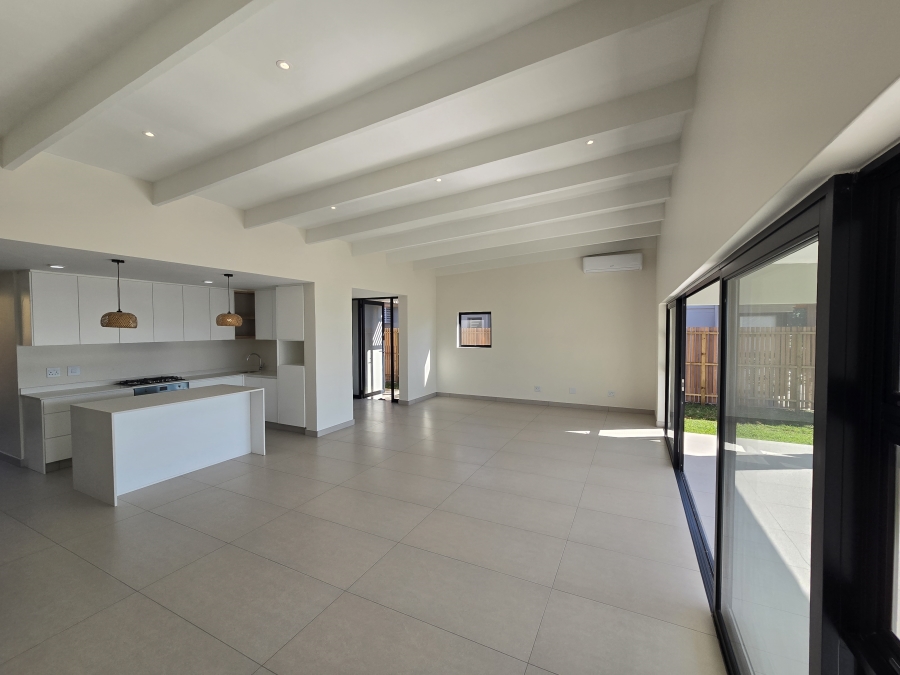 2 Bedroom Property for Sale in Shakas Rock KwaZulu-Natal