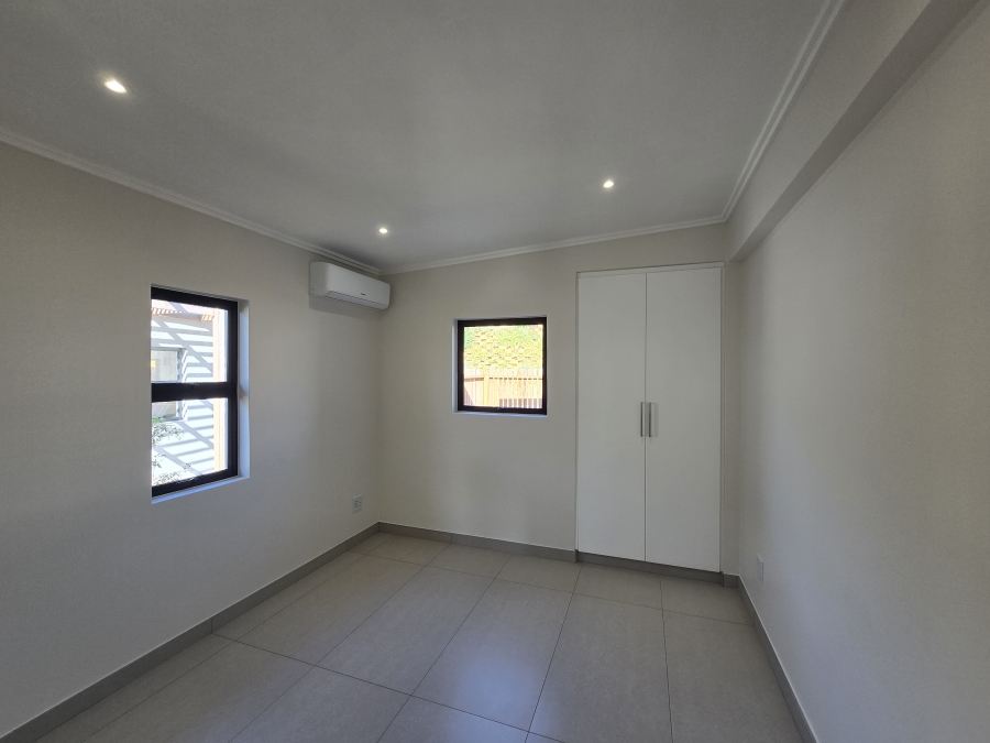 2 Bedroom Property for Sale in Shakas Rock KwaZulu-Natal