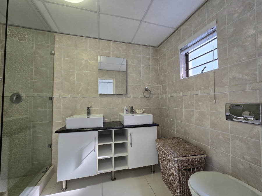 10 Bedroom Property for Sale in Ballito Central KwaZulu-Natal